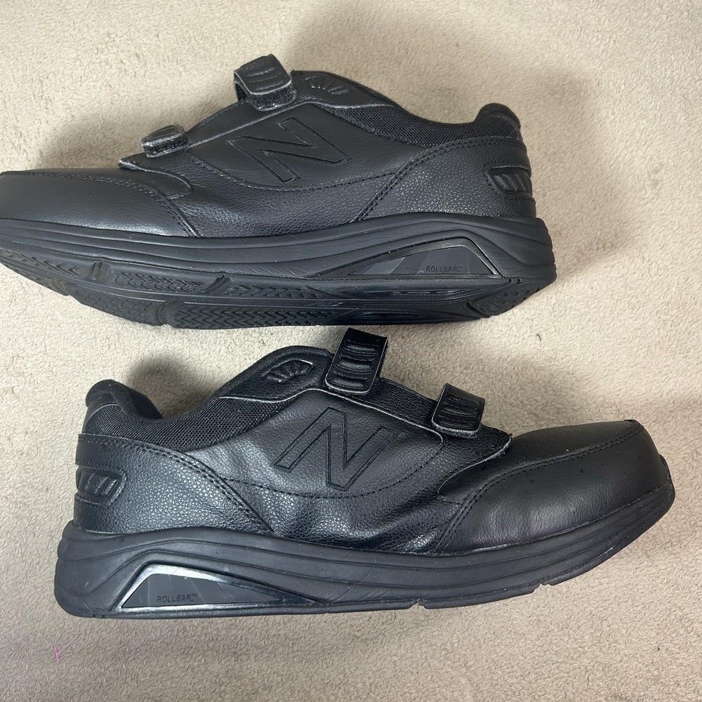 New Balance Men's Size 11 6E Black Walking Sneakers MW928HB3